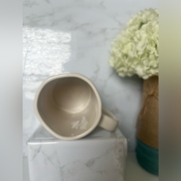 Set of 2 mugs RAE DUNN “TRICK” and “TREAT”coffee mugs EUC - Picture 8 of 10